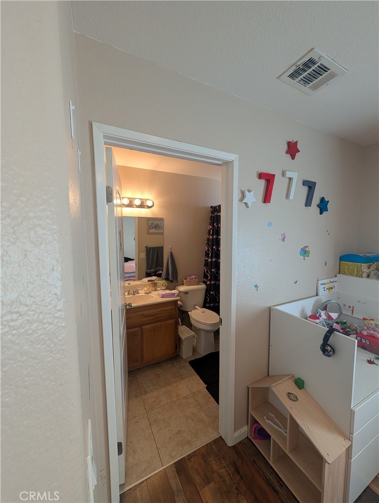 16410 Smoke Tree Property Photo 29
