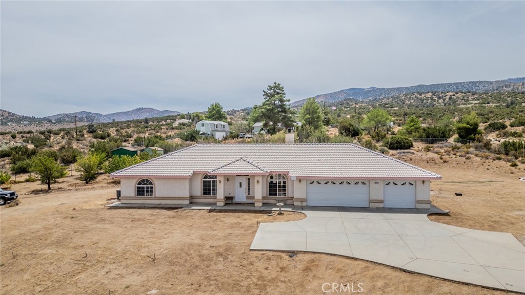 8767 Silver Rock Property Photo 1