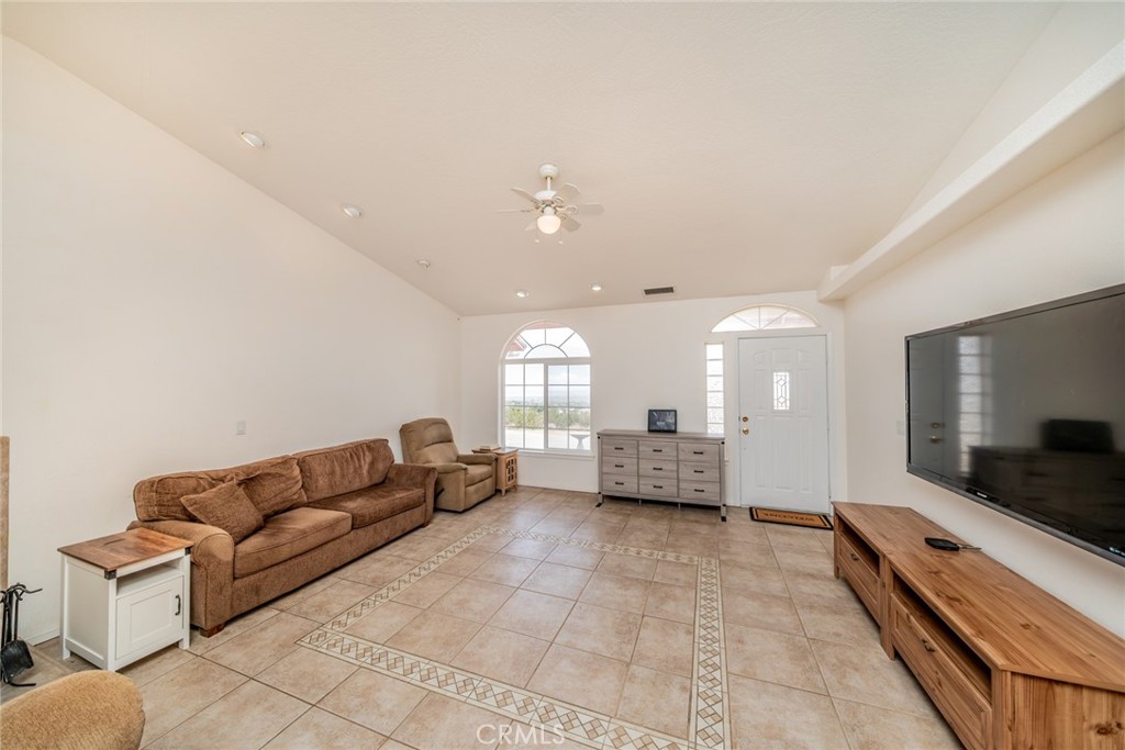 8767 Silver Rock Property Photo 6