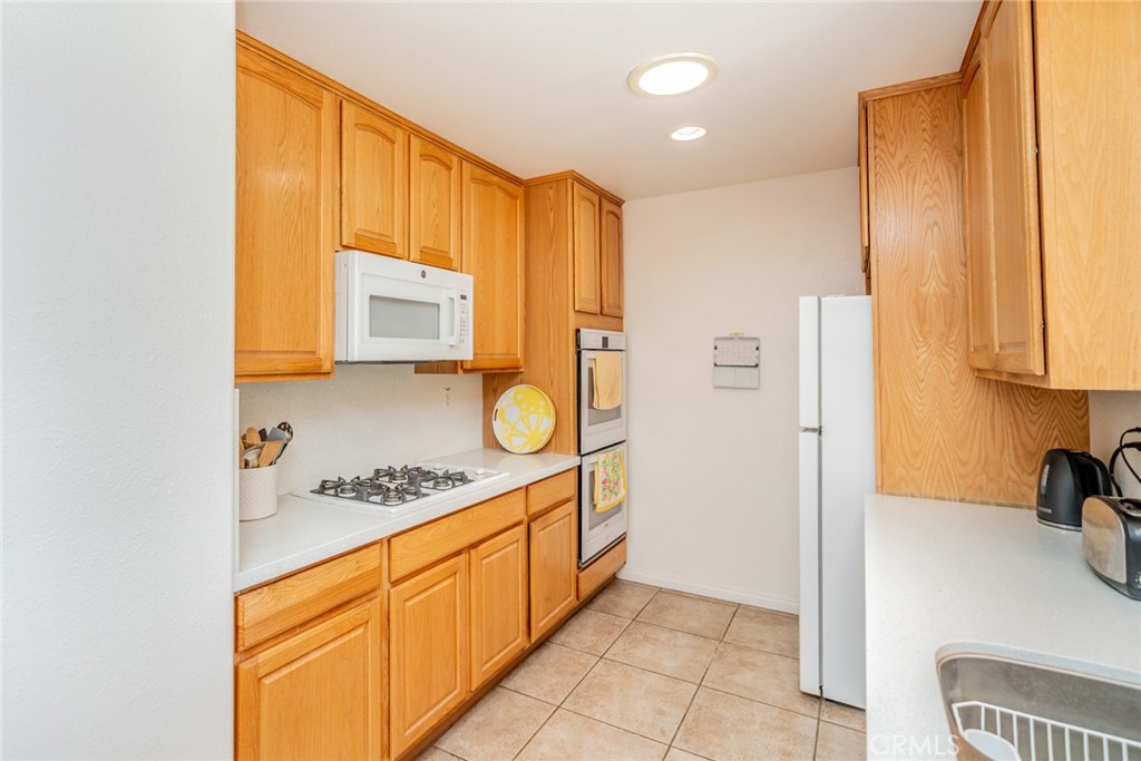 8767 Silver Rock Property Photo 10