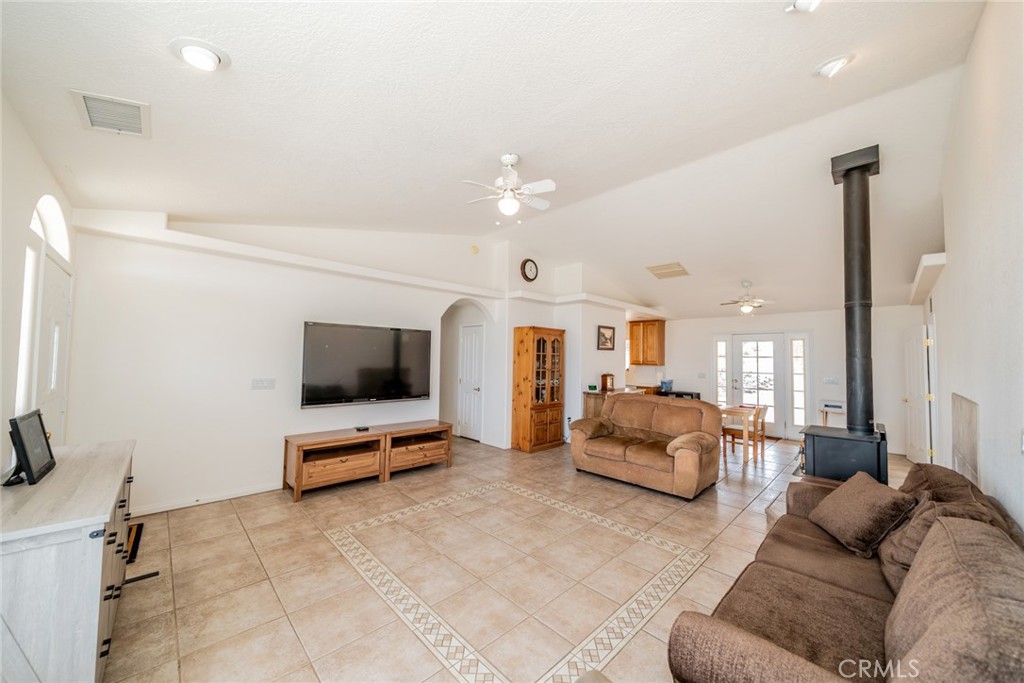 8767 Silver Rock Property Photo 14