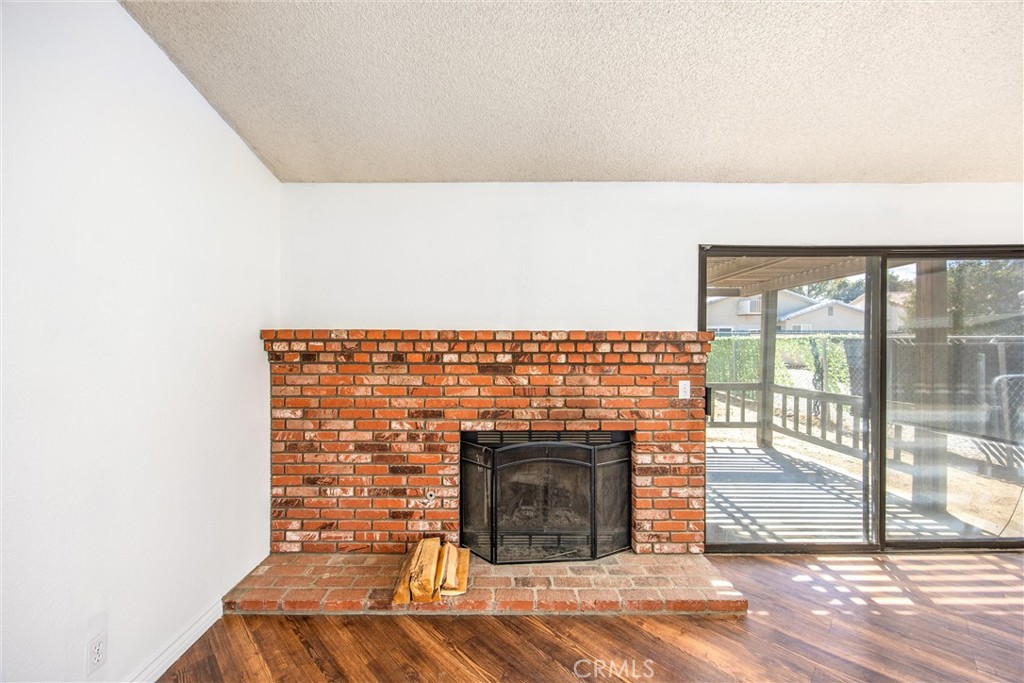 14873 Crofton Property Photo 6