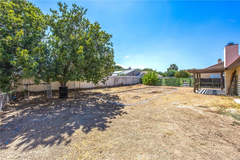 14873 Crofton Property Photo 24