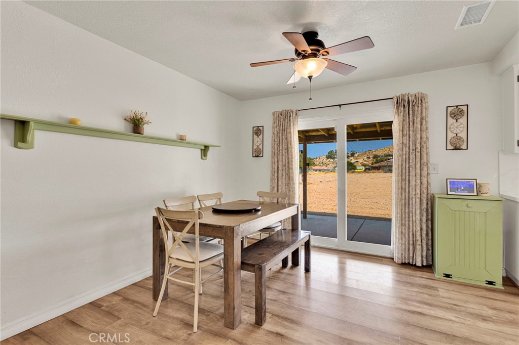 9515 Yucca Street Property Photo 11