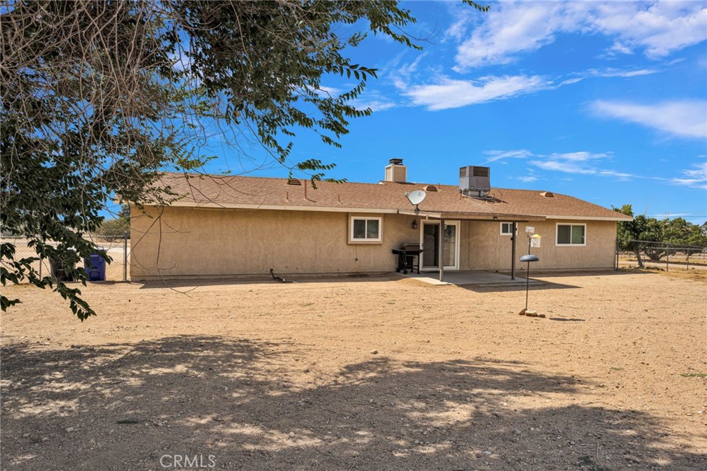 9515 Yucca Street Property Photo 32