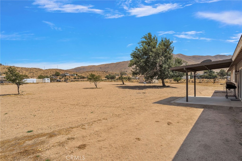 9515 Yucca Street Property Photo 35