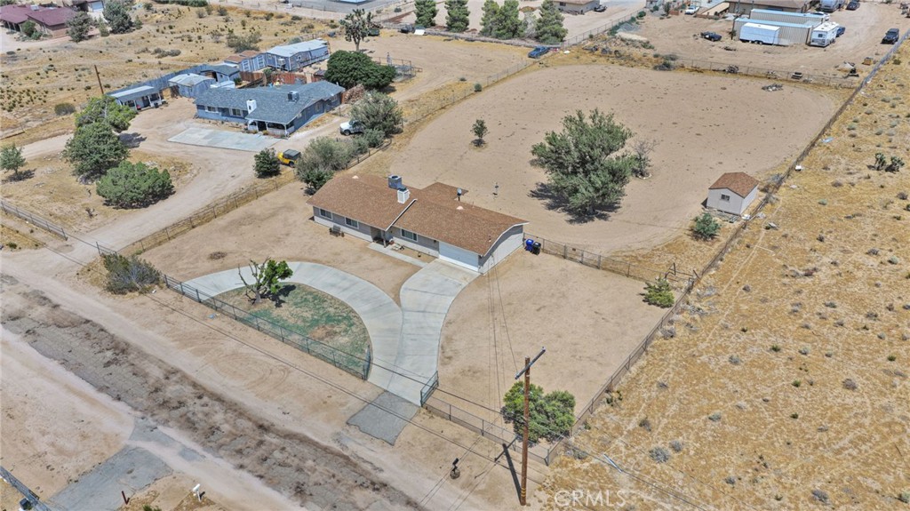 9515 Yucca Street Property Photo 40