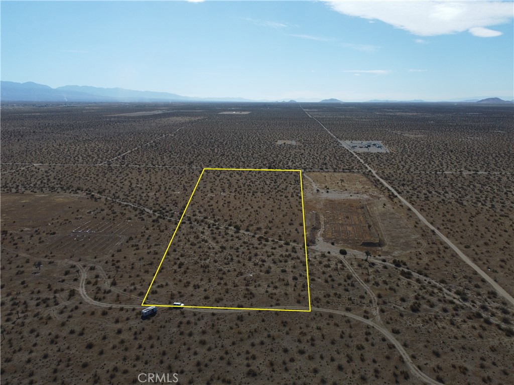2 Wilson Ranch Rd Property Photo 2