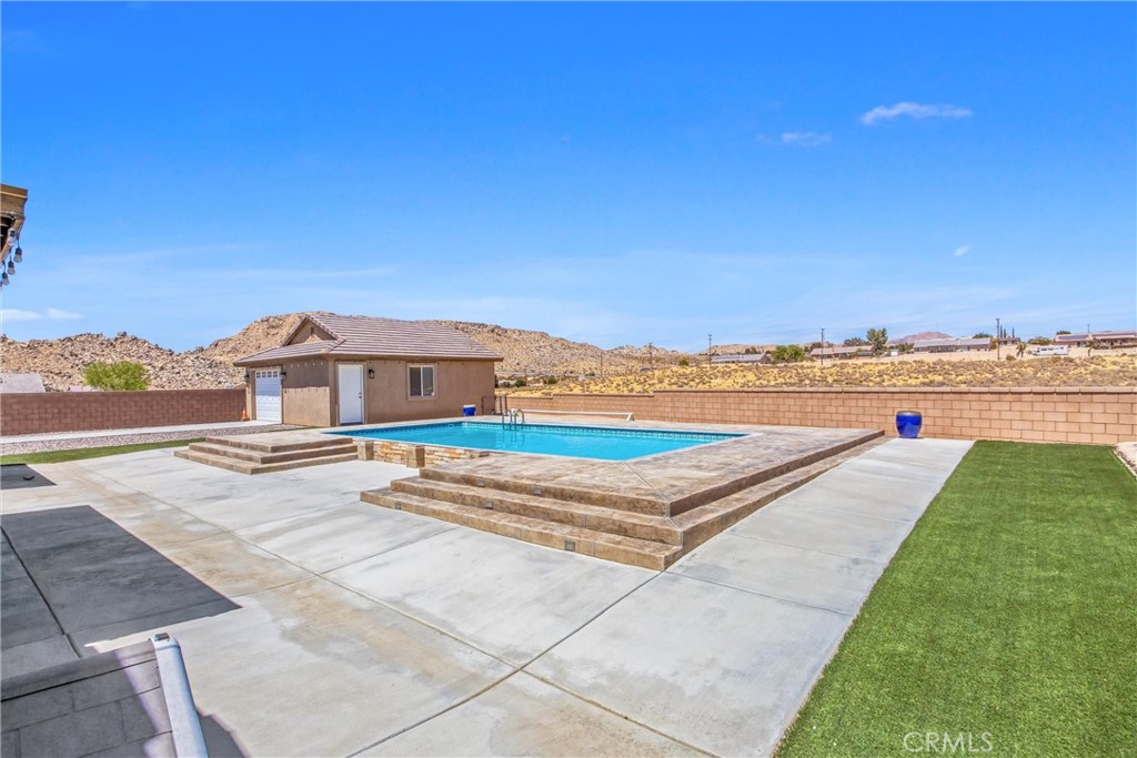 17858 Cabazon Property Photo 32