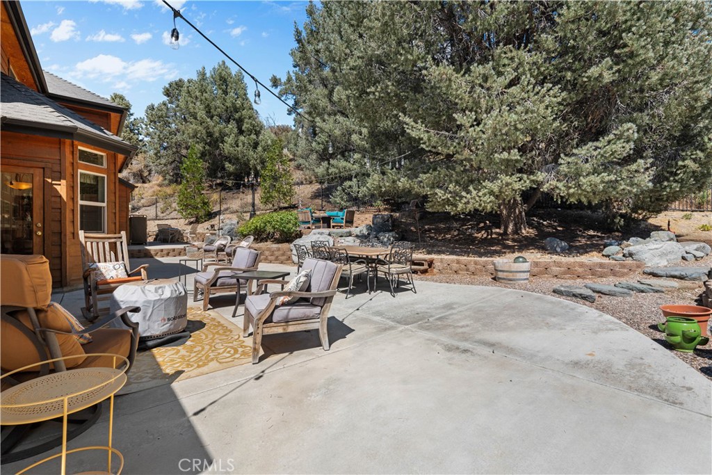2473 Interlaken Court Property Photo 49