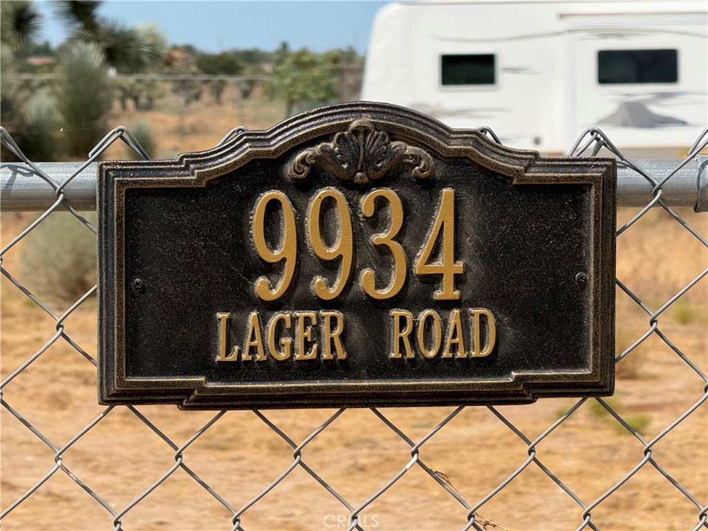 9934 Lager Property Photo 7