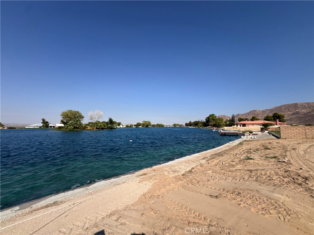 11315 Mountain View Road Property Photo 2