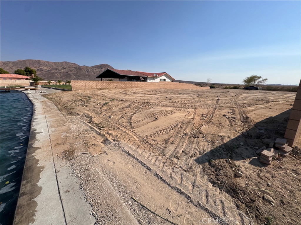 11315 Mountain View Road Property Photo 15