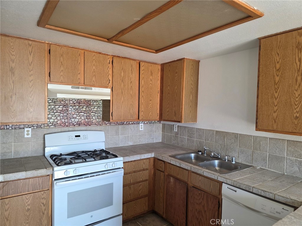 751 Higgins Road 1 Property Photo 1