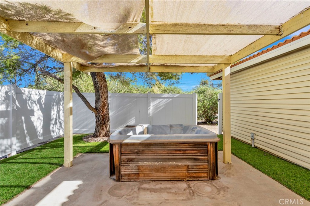 9018 Guava Property Photo 13