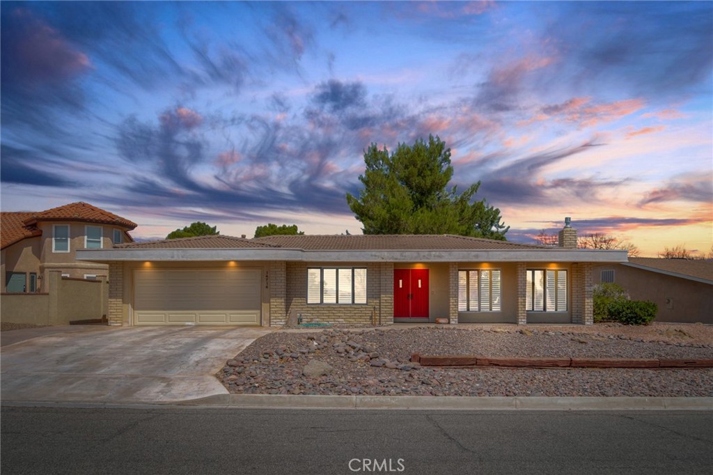 14714 Robin Lane Property Photo 1