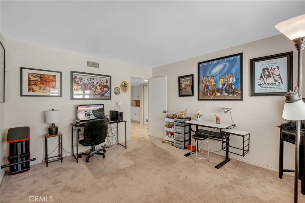 14714 Robin Lane Property Photo 31