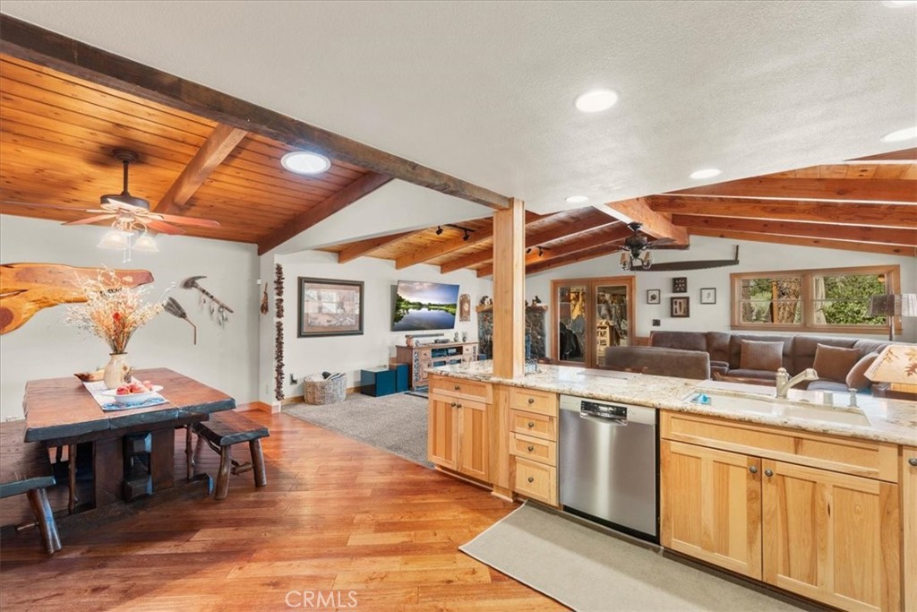 5360 Orchard Property Photo 17
