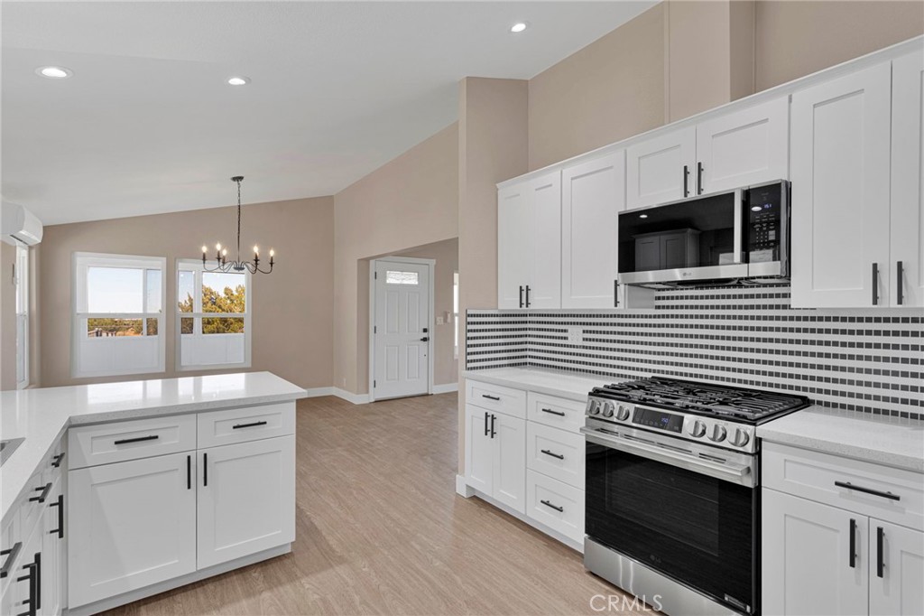 9283 Atsina Property Photo 20