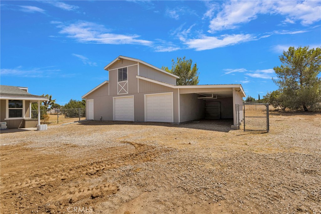 9283 Atsina Property Photo 43