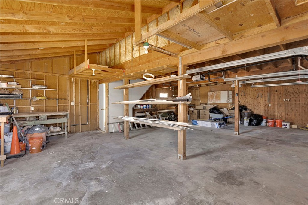 9283 Atsina Property Photo 45