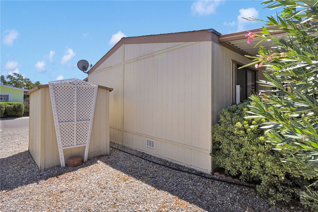 9161 Santa Fe Avenue E 29 Property Photo 40