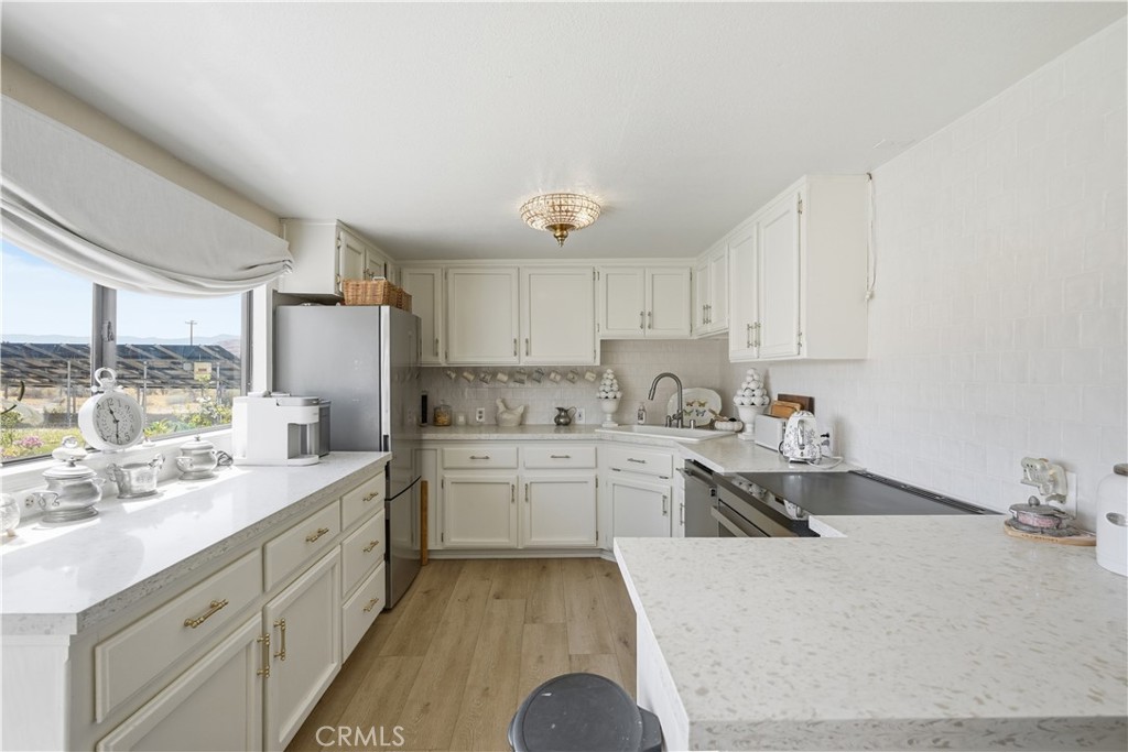 15761 Joshua Property Photo 14