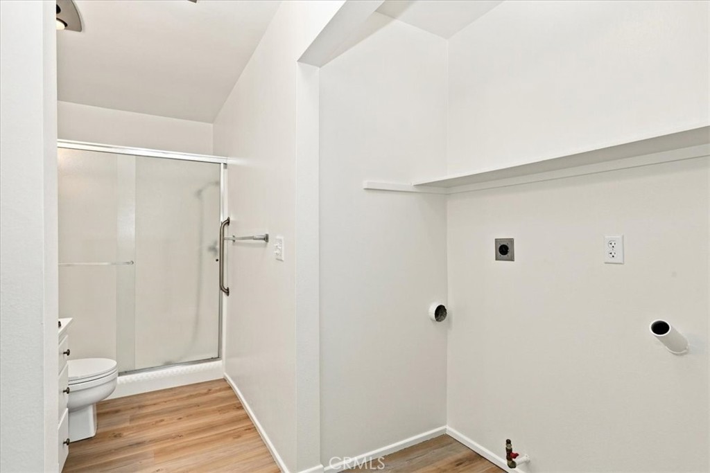 828 E Highland Avenue Property Photo 31