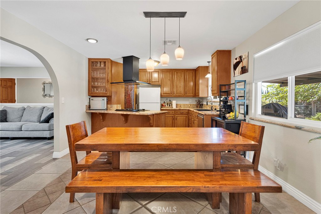 14941 Walnut Street Property Photo 7