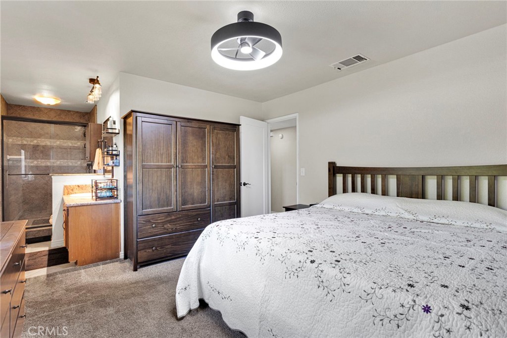 14941 Walnut Street Property Photo 22