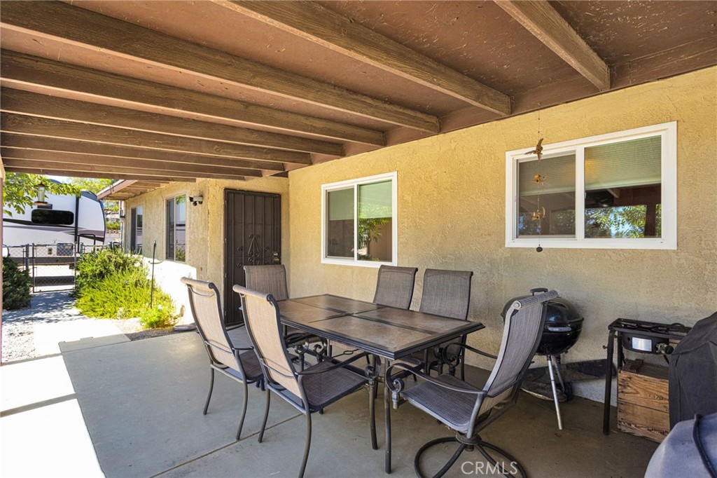 14941 Walnut Street Property Photo 29
