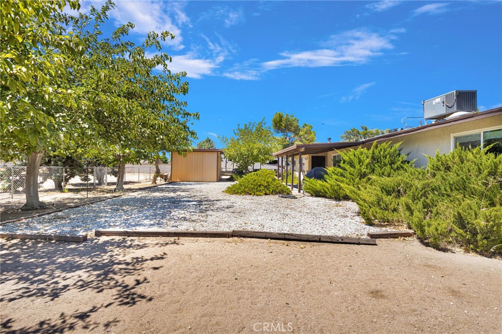 14941 Walnut Street Property Photo 38