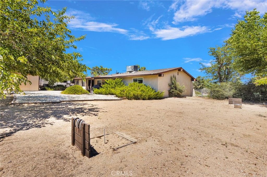 14941 Walnut Street Property Photo 39