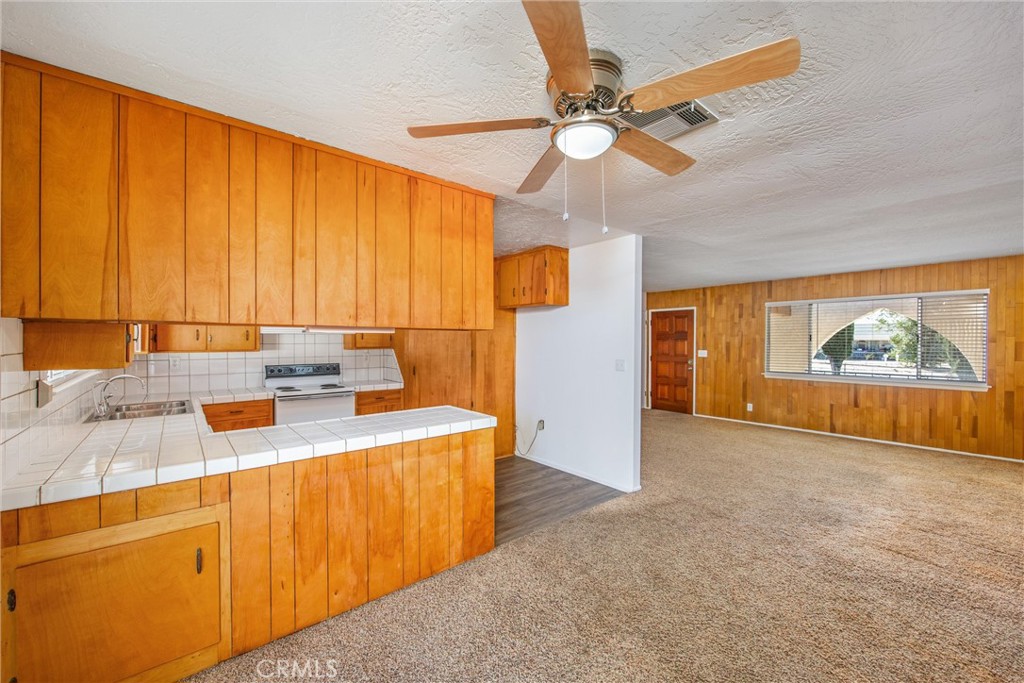 9419 Guava Property Photo 16