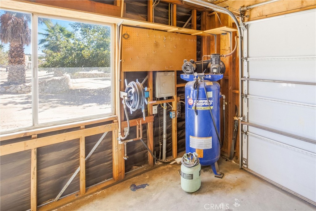 9419 Guava Property Photo 38