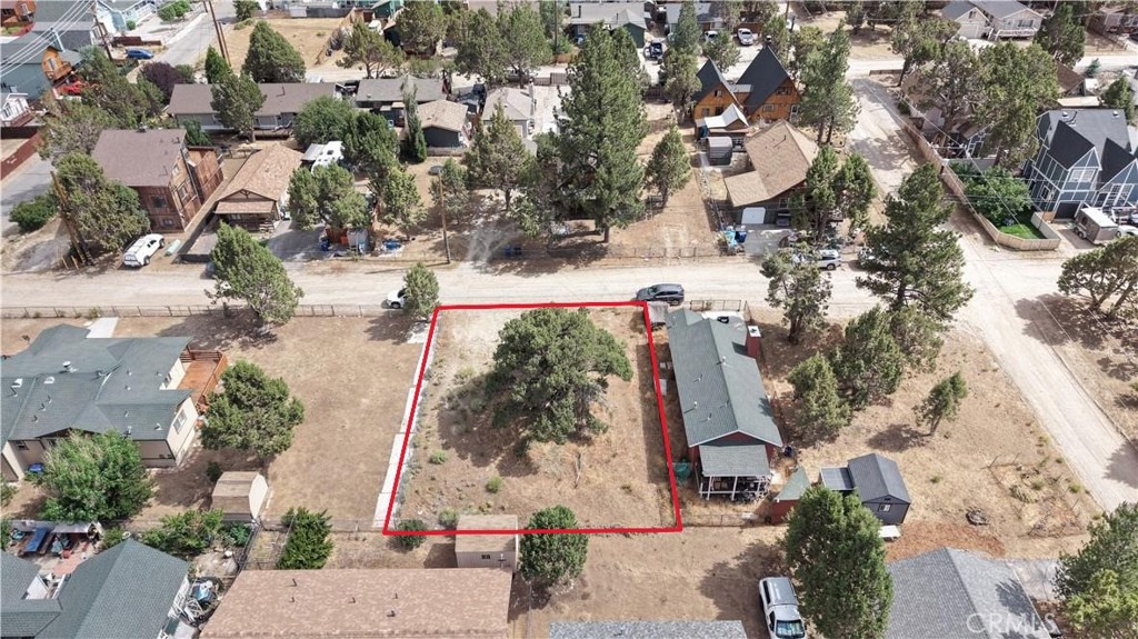 111 3rd Ln Property Photo 1