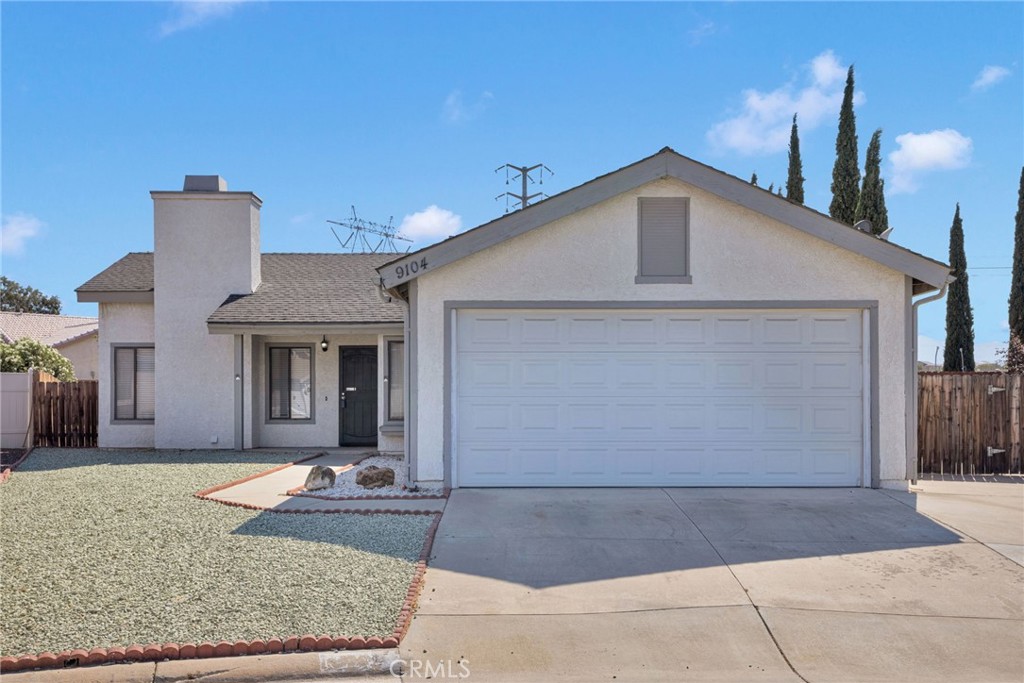 9104 Aspenwood Property Photo 1