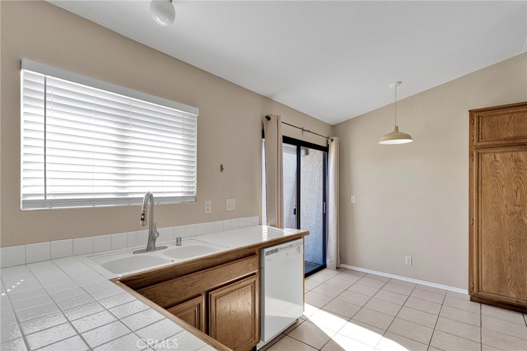 9104 Aspenwood Property Photo 13