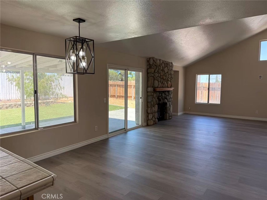 14830 Redwood Property Photo 10