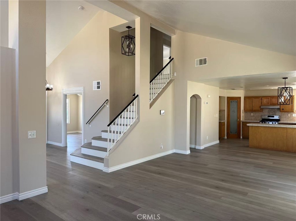 14830 Redwood Property Photo 21