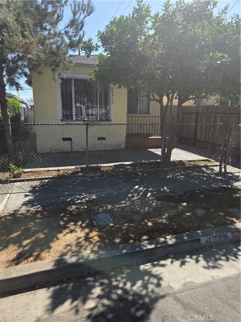 4910 Nobel Street Property Photo 1
