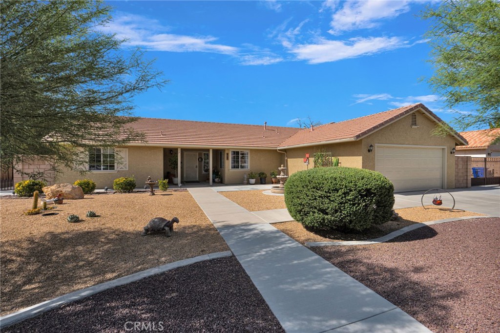 16412 Pauhaska Property Photo 2
