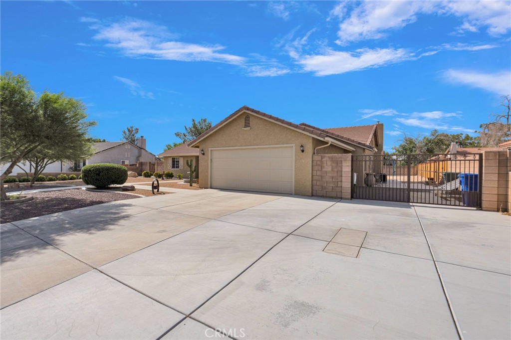 16412 Pauhaska Property Photo 4