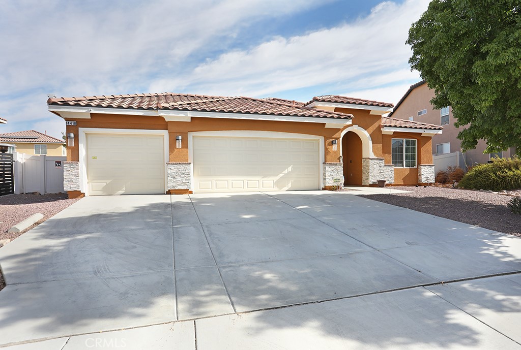 14410 Chumash Place Property Photo 1