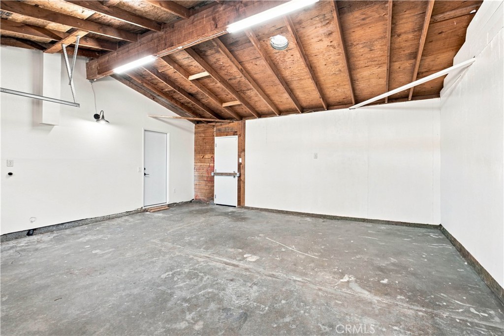 16070 Winnebago Property Photo 31