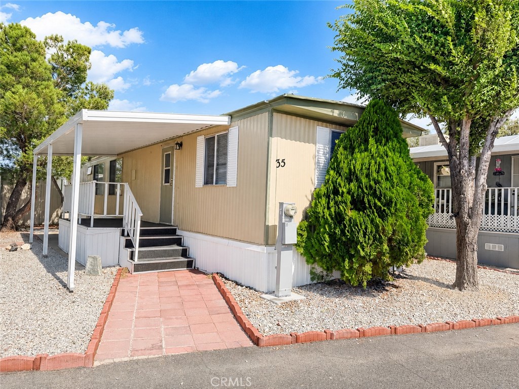 22601 Bear Valley Road 35