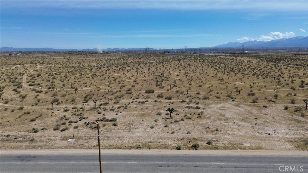 1 Air Expressway Property Photo 6