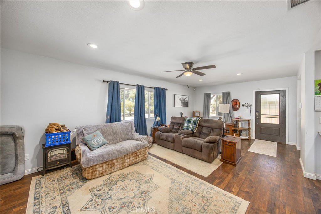 9650 Yucca Property Photo 10