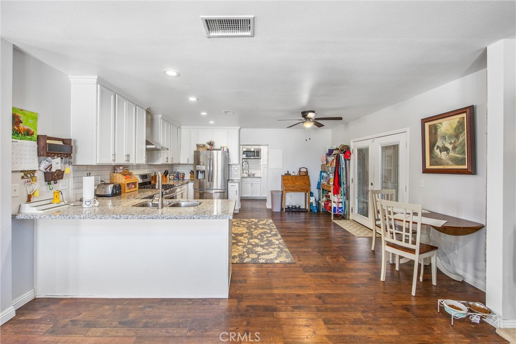 9650 Yucca Property Photo 12