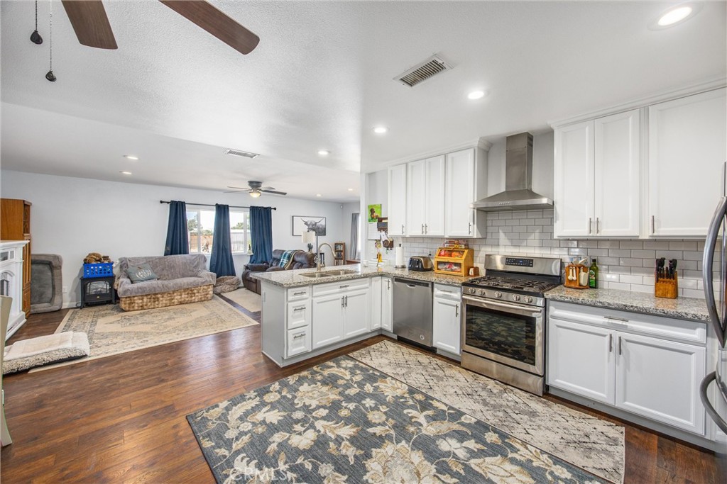 9650 Yucca Property Photo 15